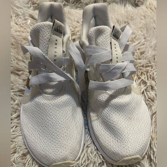 Adidas Women’s Edge Lux 5 running shoe - Picture 5 of 10